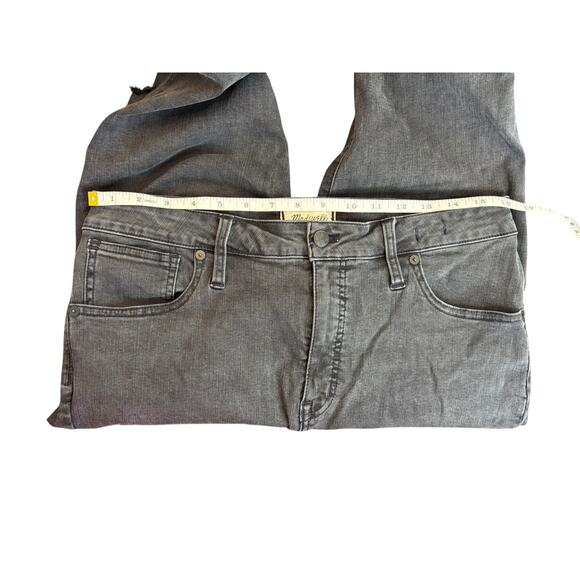 Madewell Curvy High-Rise Ripped Distressed Skinny Size 32 Washed Black - Picture 4 of 6